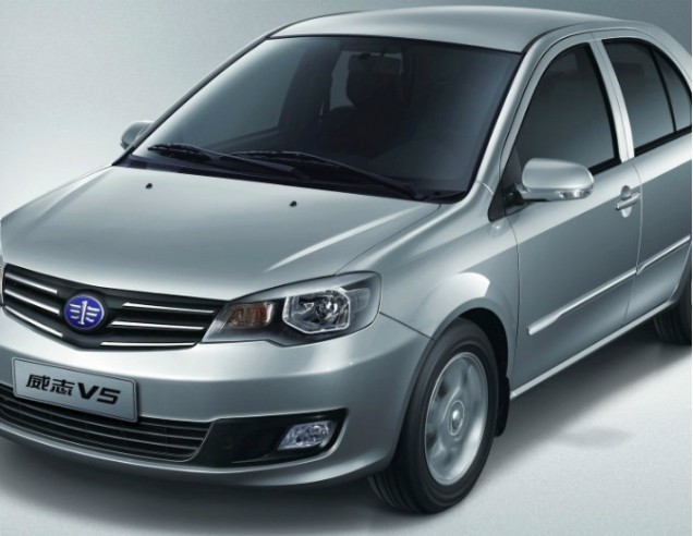 Alfombrillas de coche FAW V-5 (2009-…)