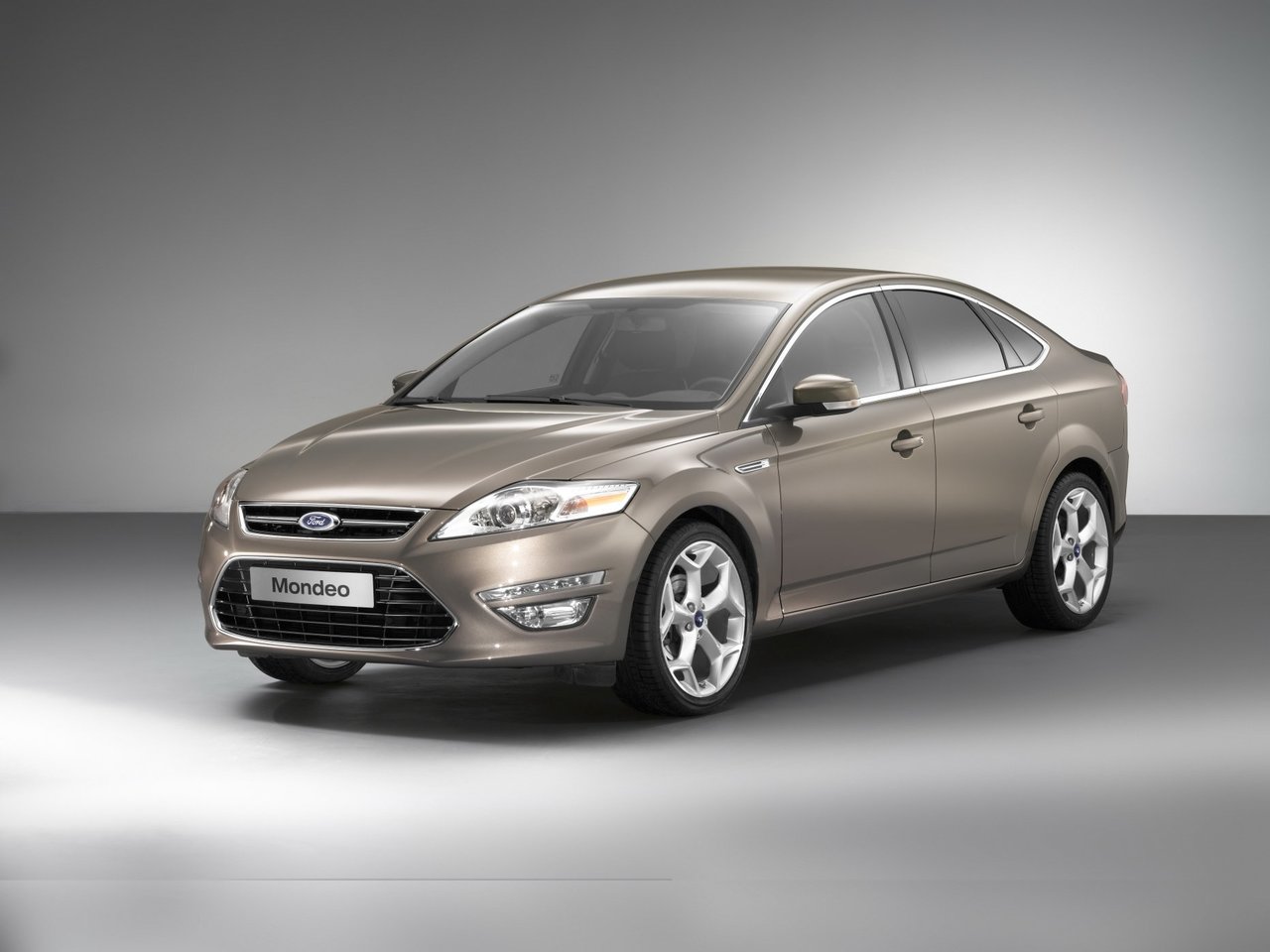 Alfombrillas de coche Ford Mondeo (2010-2014)