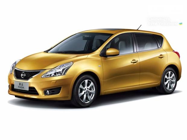 Alfombrillas de coche Nissan Tiida (2011-…)