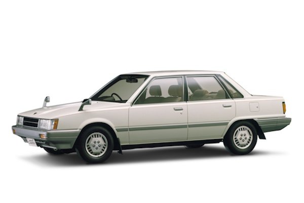 Alfombrillas de coche Toyota Camry V10 (Vista) (1982-1986)